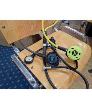 Scubapro MK20 G250 & Oct. Set